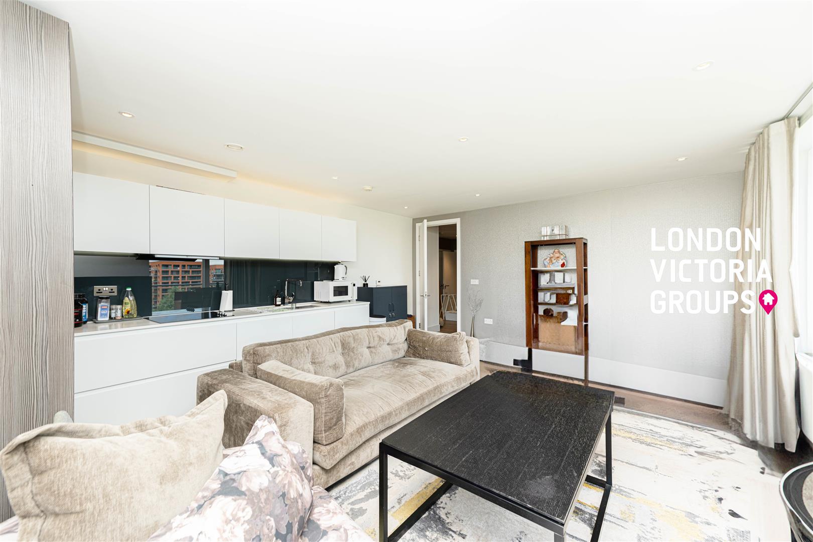 2 bed property in Wallace Court, 42 Tizzard Grove, London